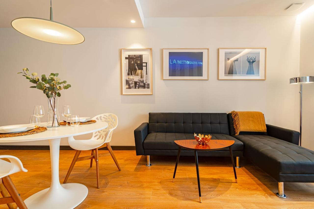 Apartamento Edificio Fénix, Constitución 1 *